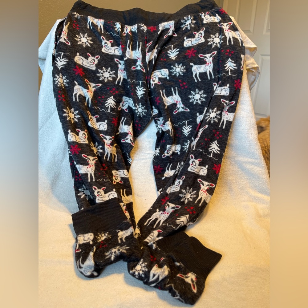 XMAS PAJAMAS - Picture 3 of 6